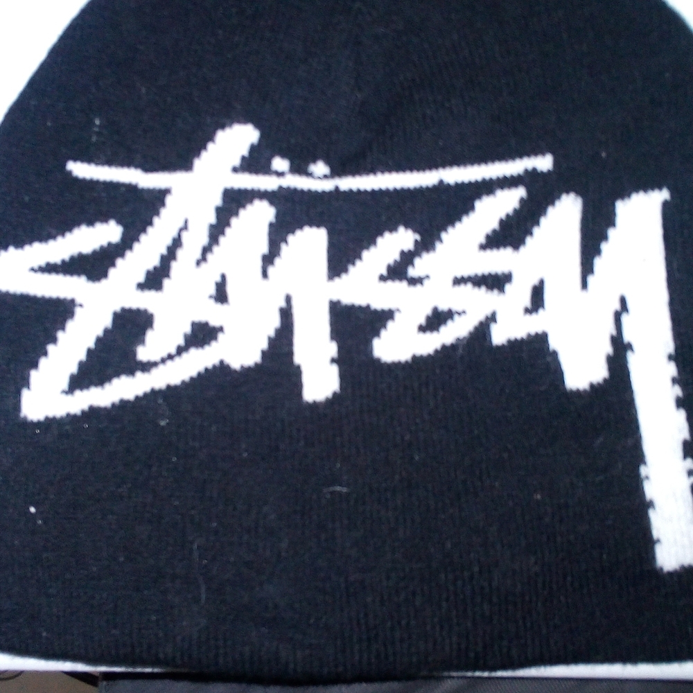 New stussy beanie